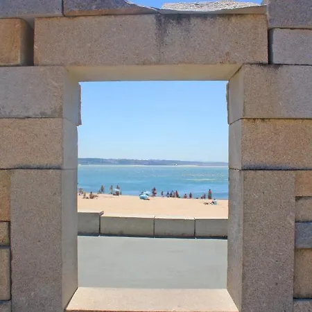 Beach Studio ~ Oeiras Appartement